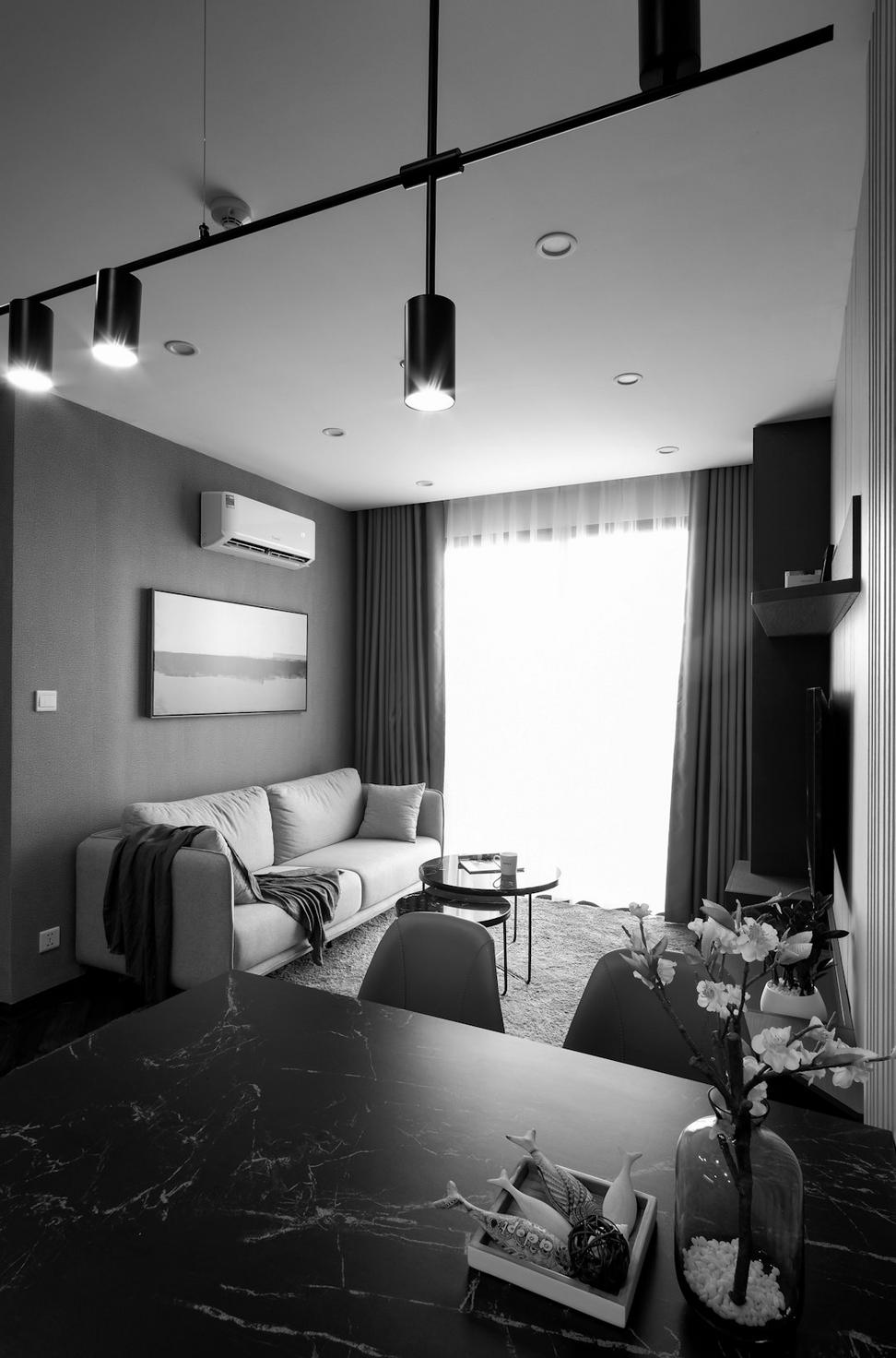 Suite Living Area
