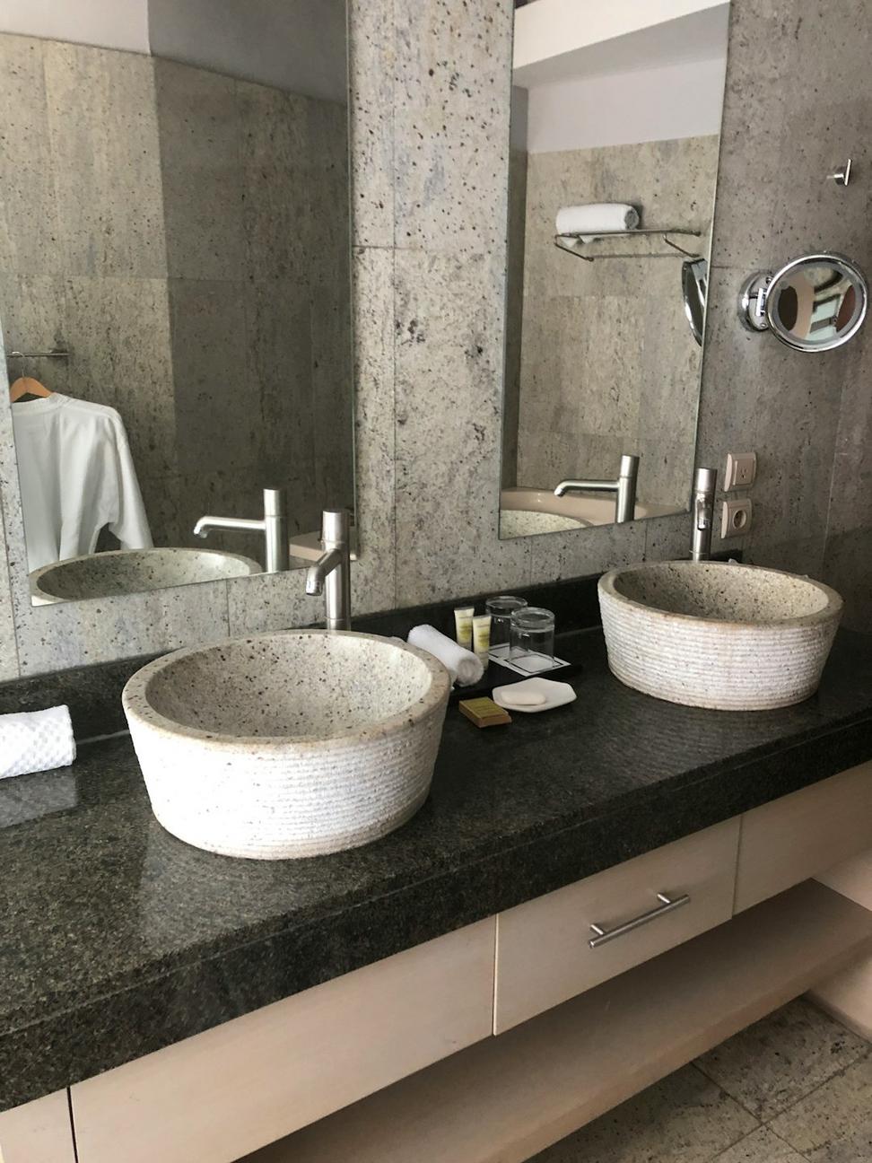 Luxurious Bathroom